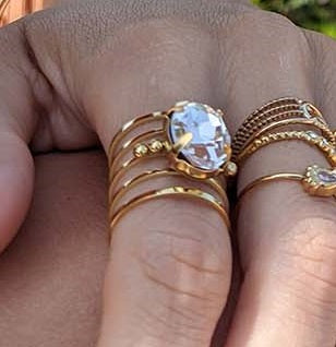 Maxi Stone Colors Verstellbarer Ring aus Edelstahl