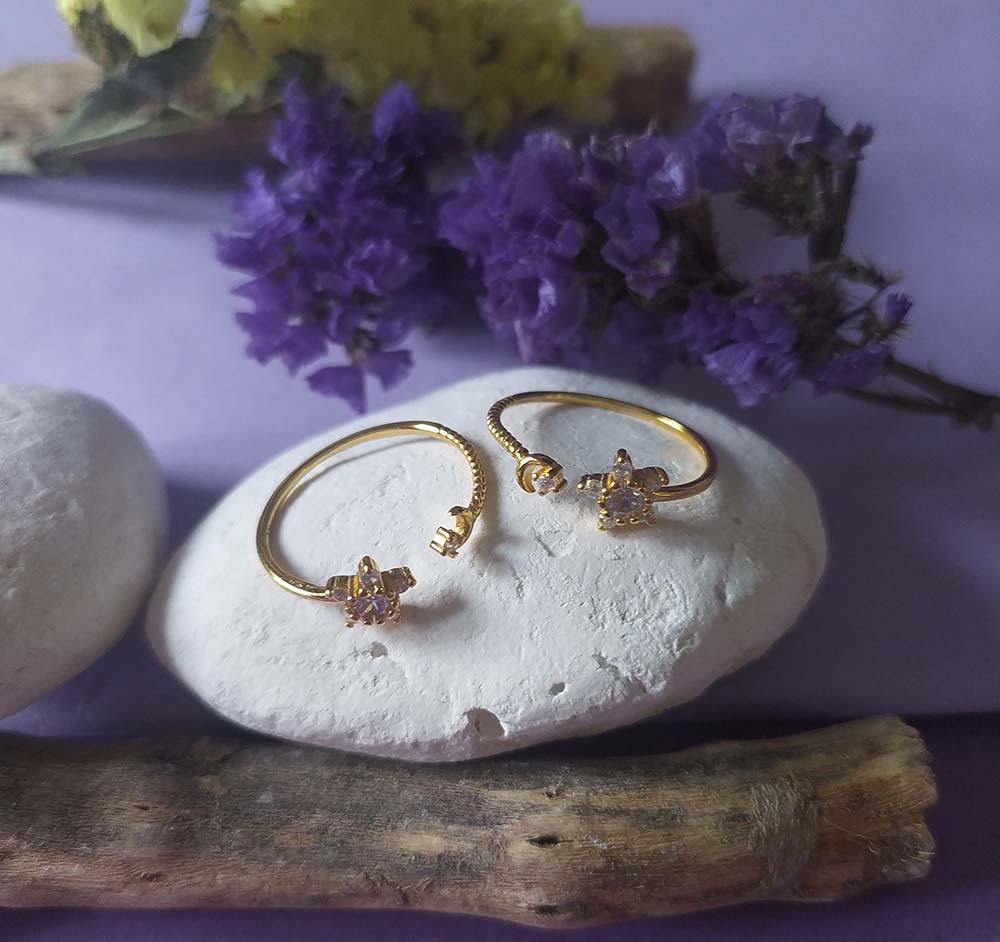Ring mit Natursteinen Weißer Zirkonia Flora & Mond aus 925er Silber und 18 Karat vergoldet