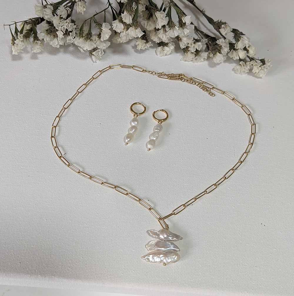 Collier avec pierres naturelles et perles de Nila en argent sterling et plaqué or 18 kt
