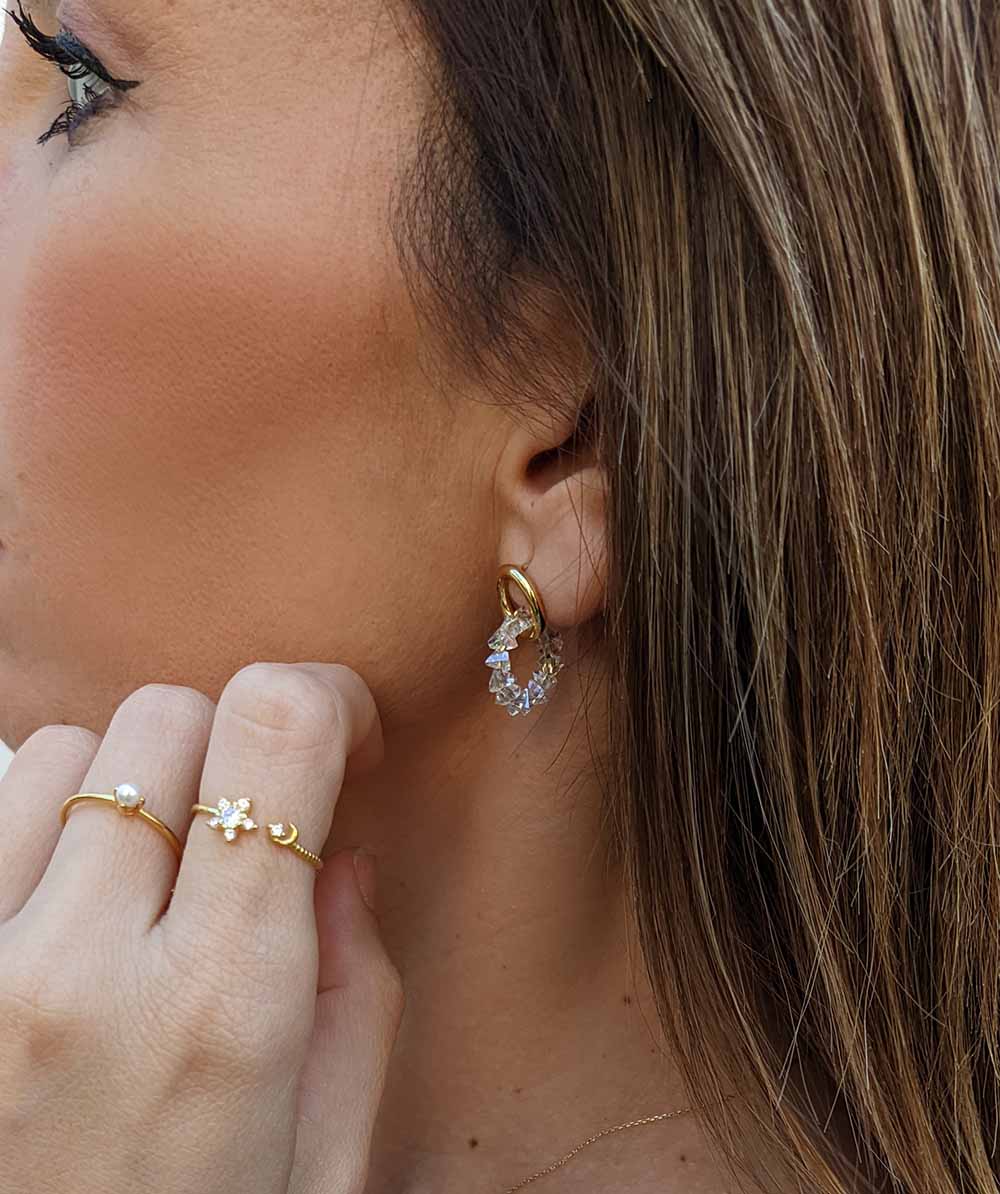 Ohrringe mit Diamant-Zirkon-Steinen aus 925er Silber mit 18-karätiger Vergoldung