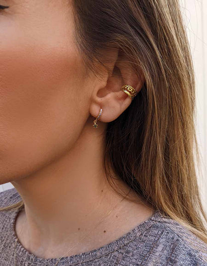 Mini boucles d'oreilles avec pierres de zircone lilas en argent 925 et plaqué or 18 carats